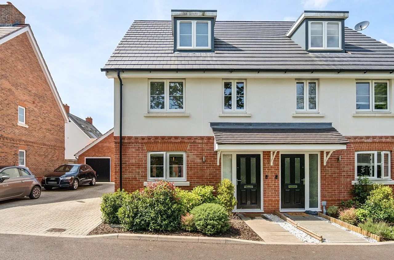 Alden Copse, Tongham, Surrey, GU10 1FR, photo 16
