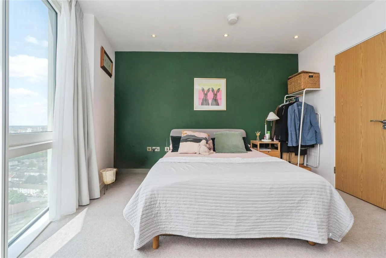 Cambridge Road, Barking, IG11, photo 11
