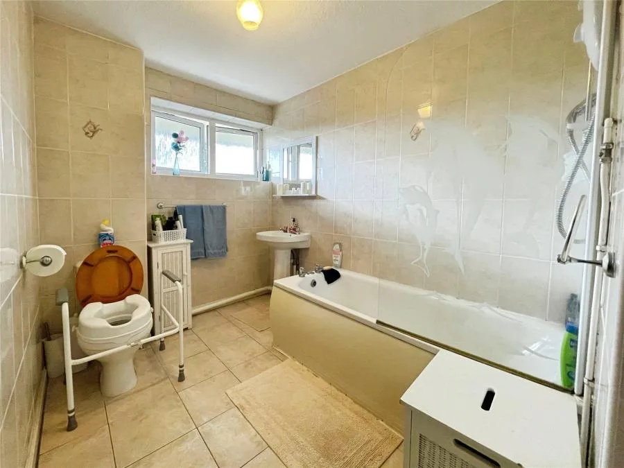 Whites Row, Kenilworth, CV8, photo 8