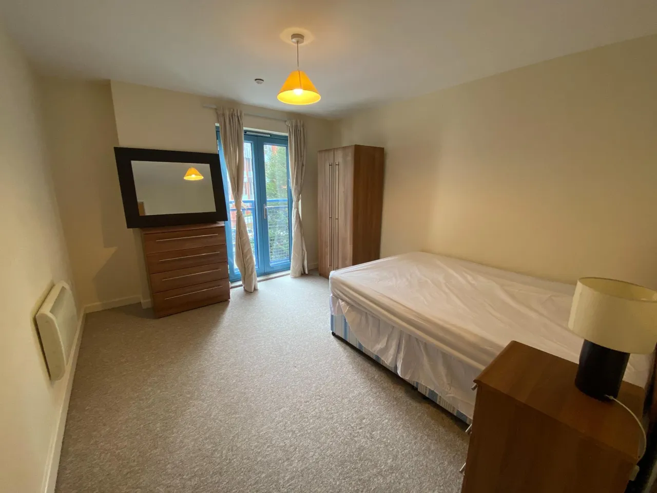 Wellington Street, Central, SN1, photo 6