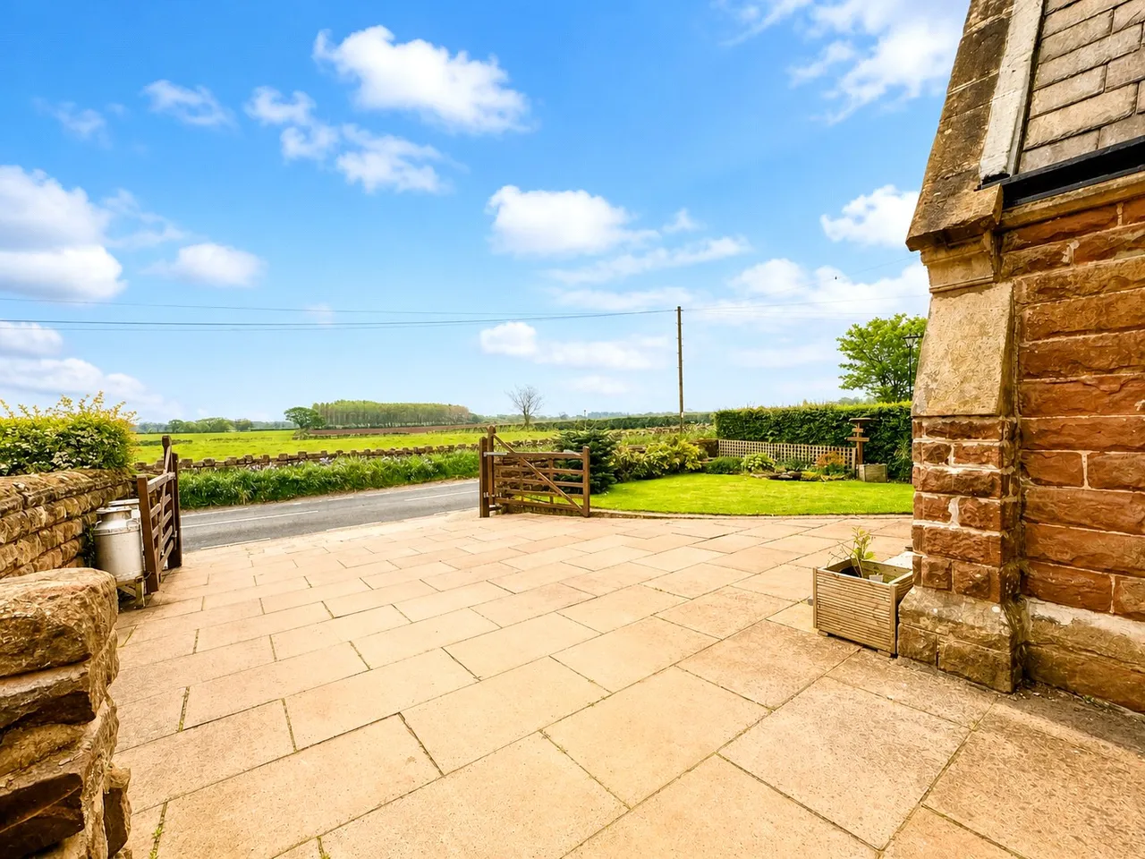 Raby Mere Road, Raby Mere, CH63, photo 14