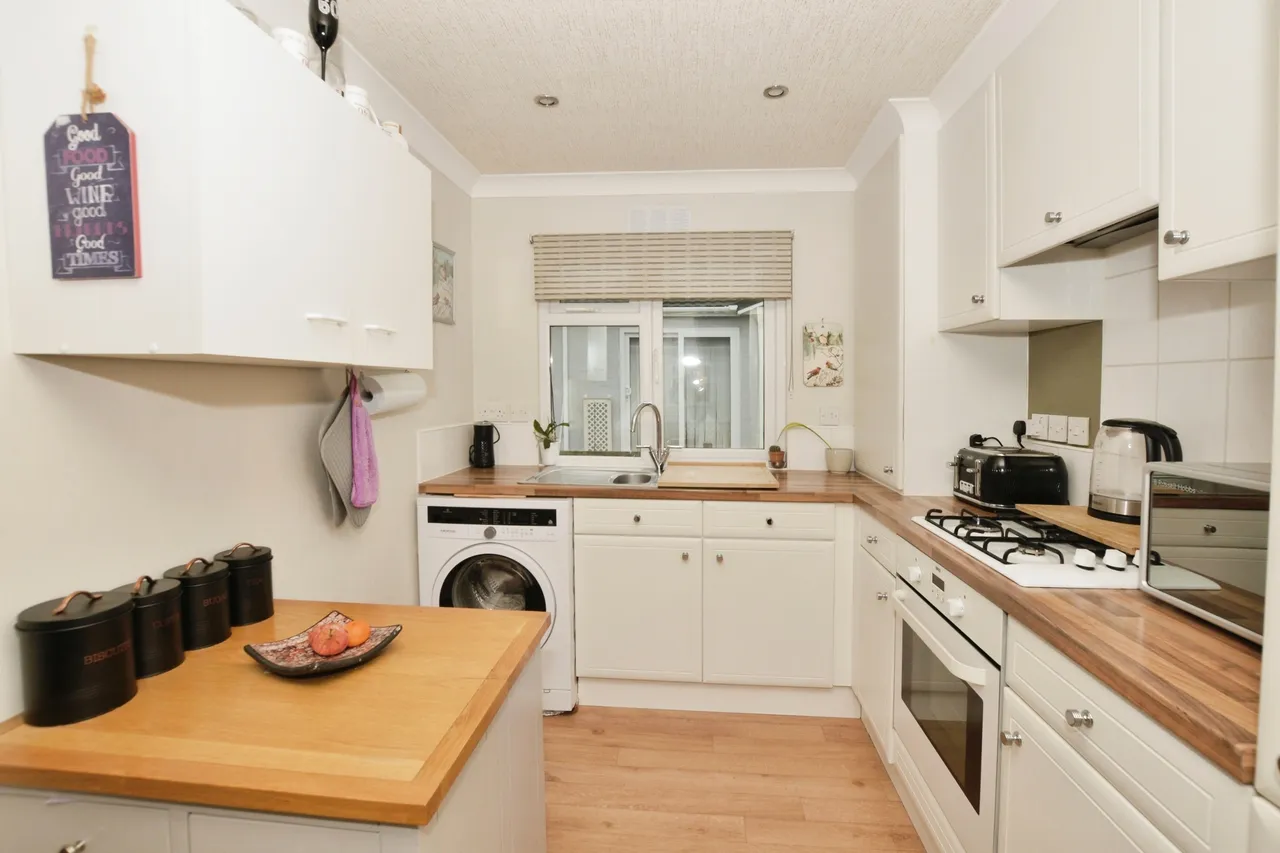Woodlands Park, Biddenden, Ashford, Kent, TN27, photo 12