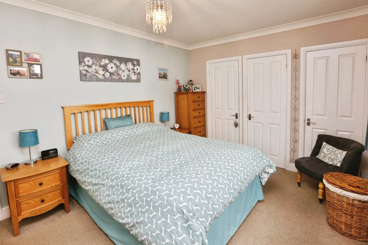 Raynes Road, Lee-On-The-Solent, PO13, photo 17