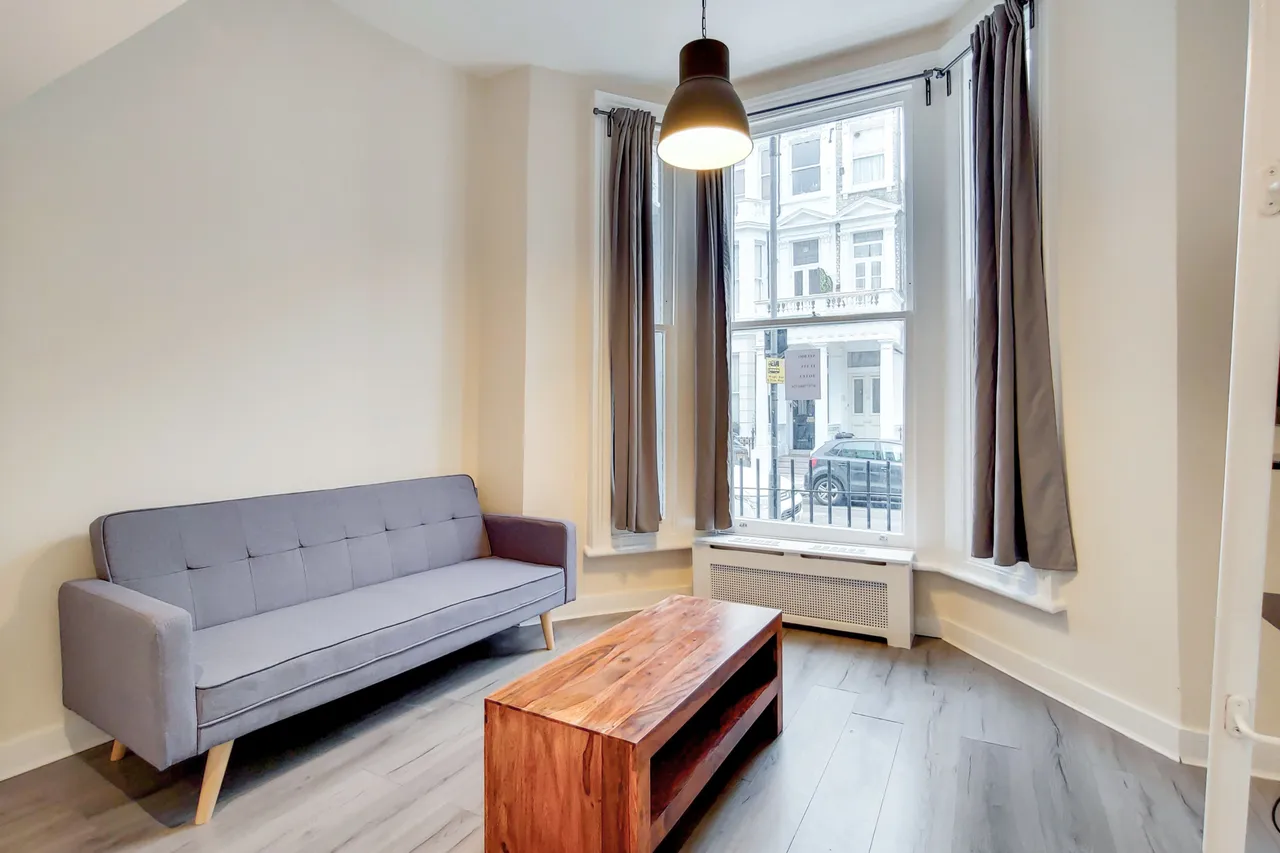 Flat 1, 26 Fairholme Road, London, photo 3