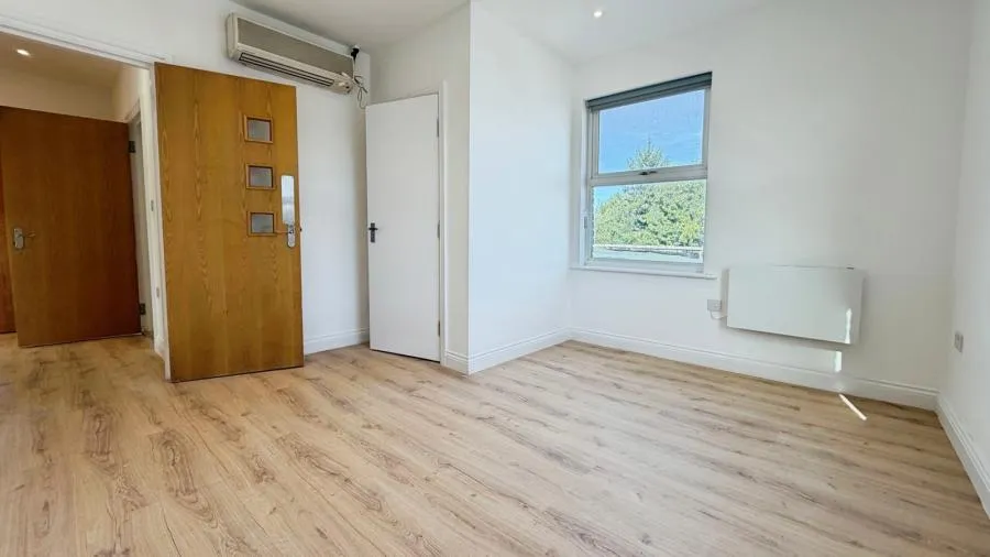 Hambridge Road, Newbury, RG14, photo 7