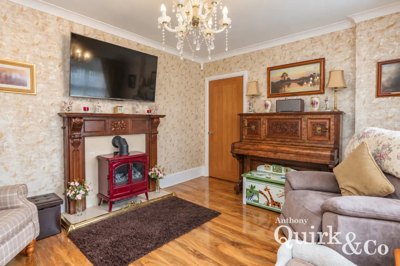 Runnymede Road, Canvey Island, SS8, photo 14