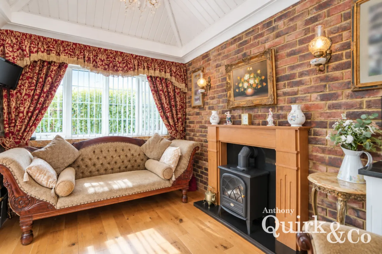 Runnymede Road, Canvey Island, SS8, photo 3