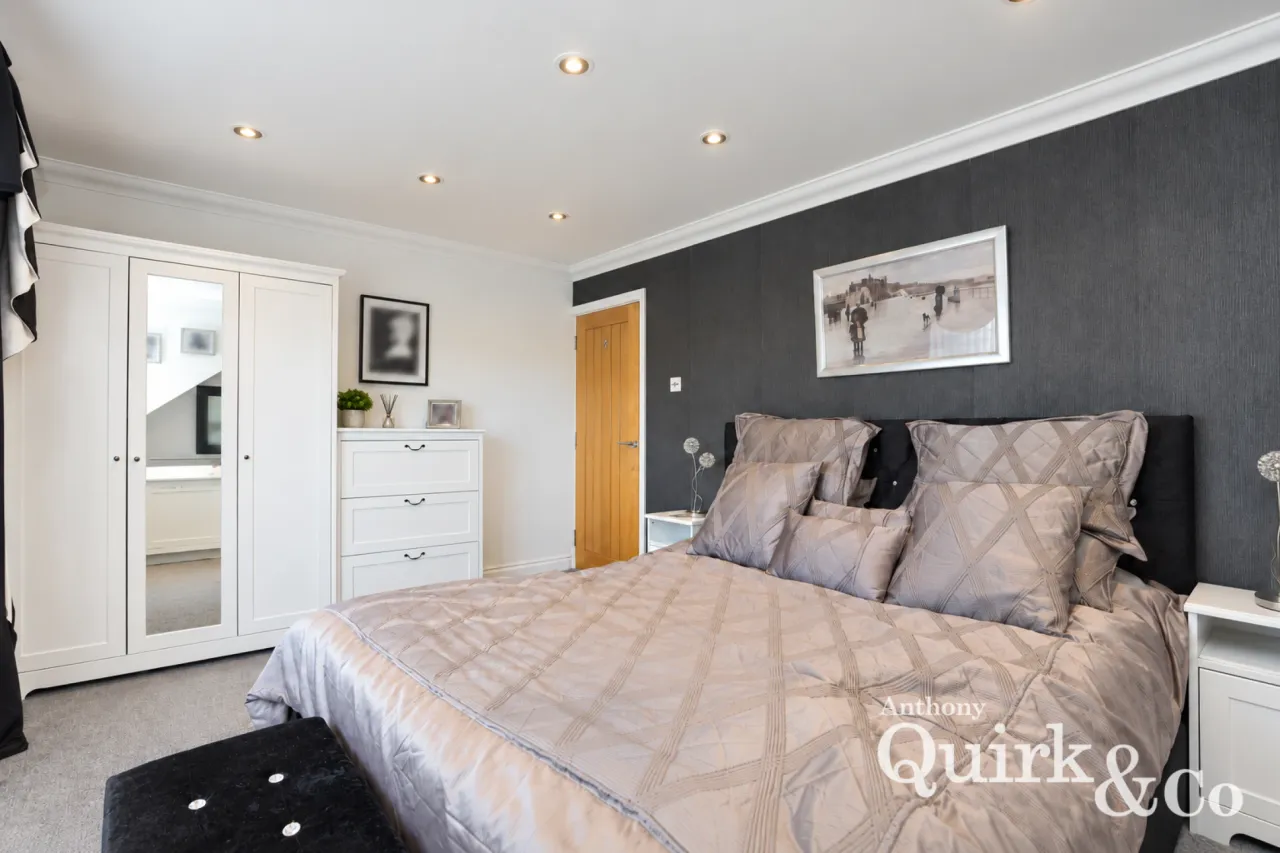 Runnymede Road, Canvey Island, SS8, photo 27