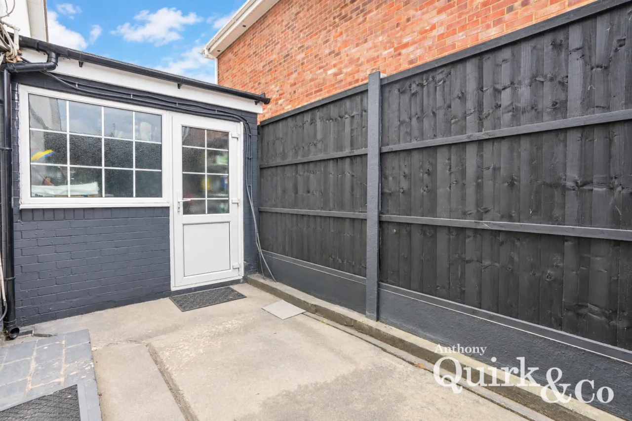 Runnymede Road, Canvey Island, SS8, photo 35