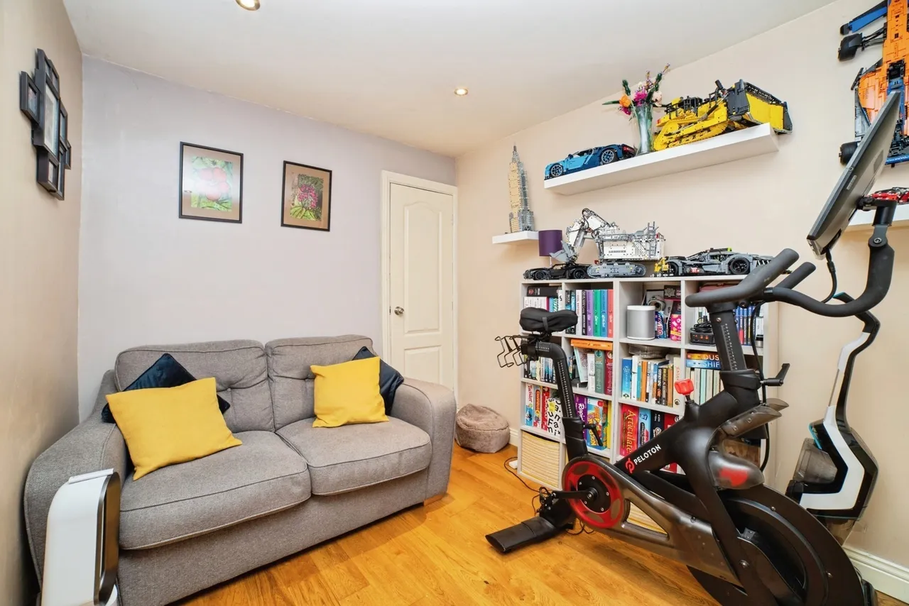 Primrose Court, SUTTON-IN-ASHFIELD, Nottinghamshire, NG17, photo 15