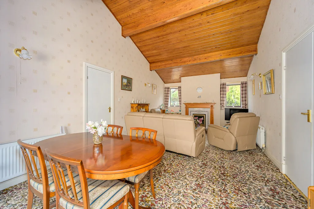 Donnerville Gardens, Admaston, TF5, photo 8