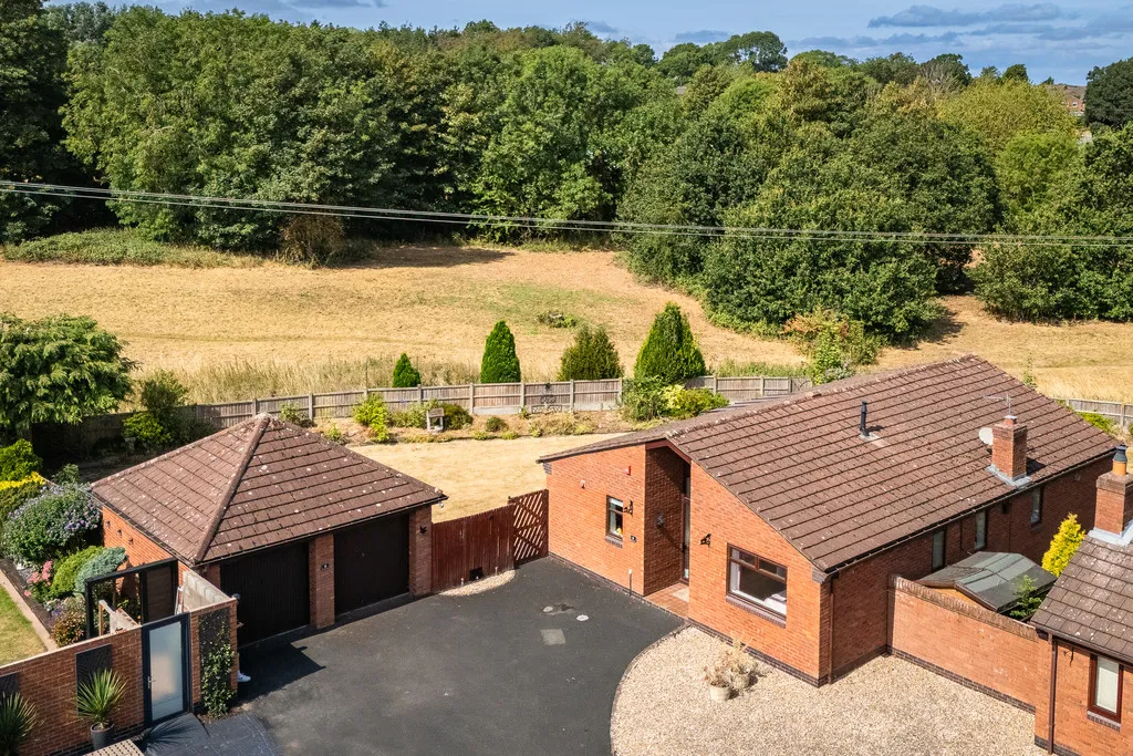 3 bed house for sale, Donnerville Gardens, Admaston, TF5