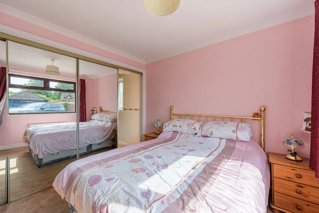 Donnerville Gardens, Admaston, TF5, photo 13