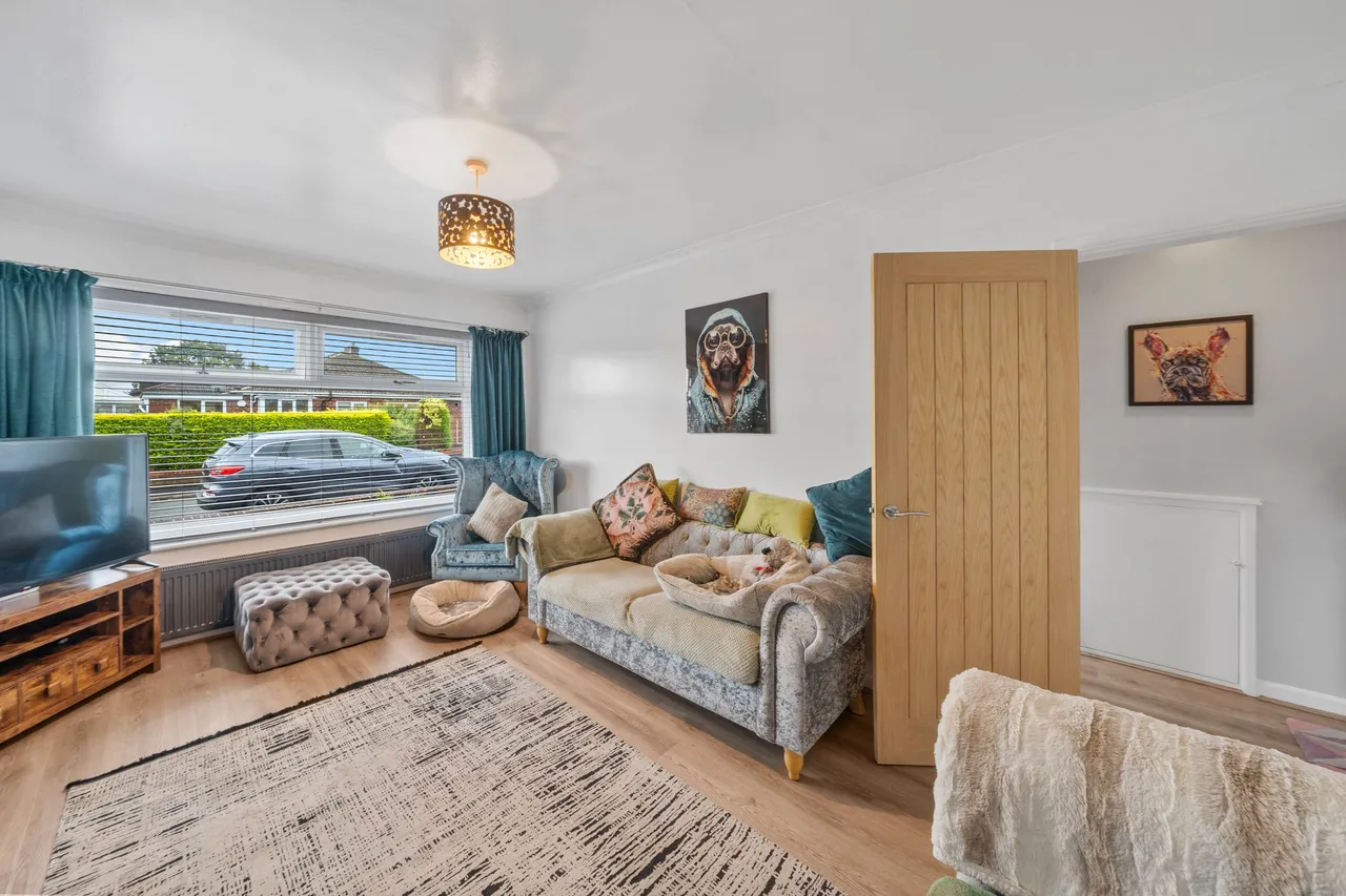 Upland Drive, Ashton-In-Makerfield, Wigan, Wigan, WN4 8XB, photo 7