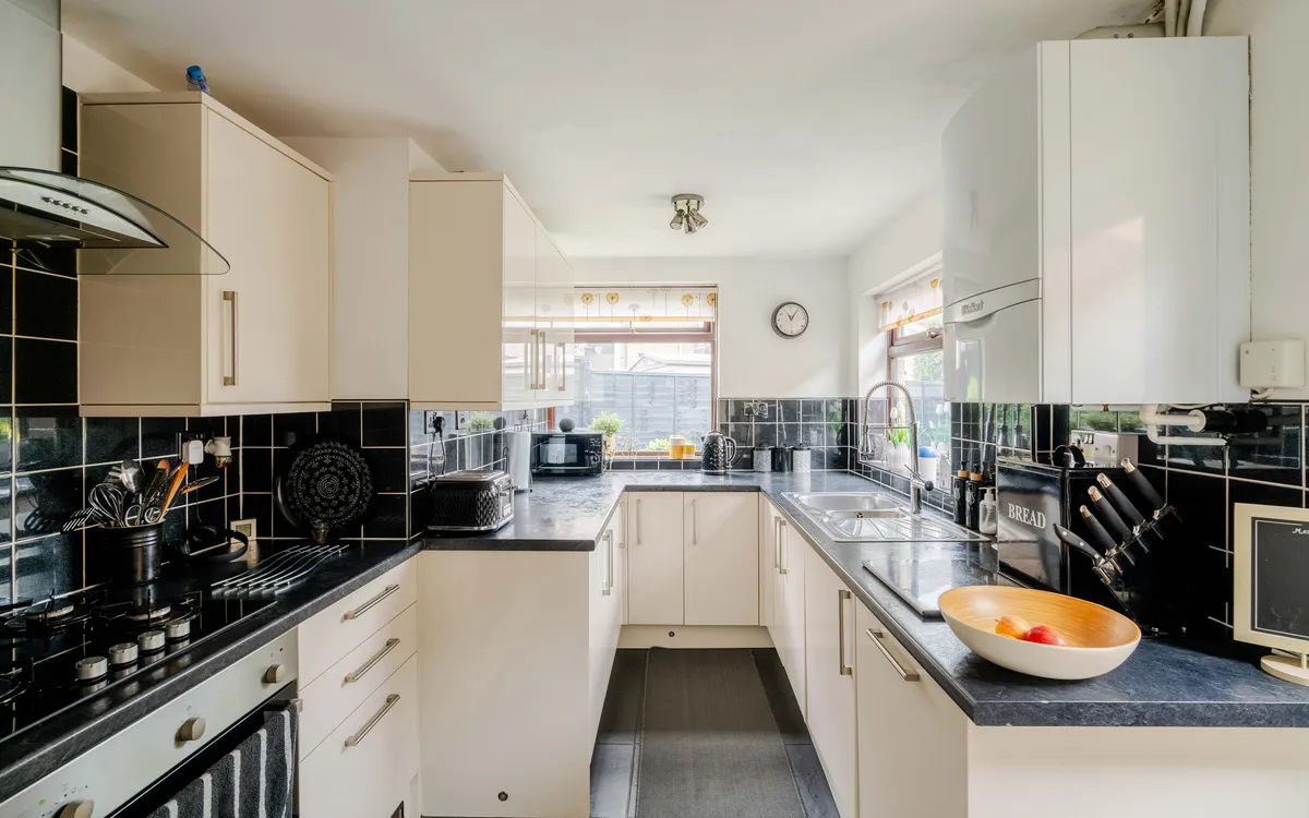Neville Road, Bristol, BS15, photo 7