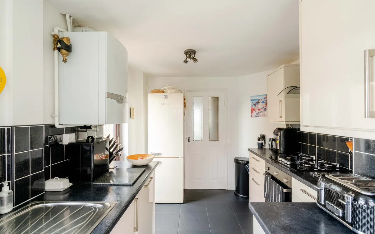 Neville Road, Bristol, BS15, photo 8