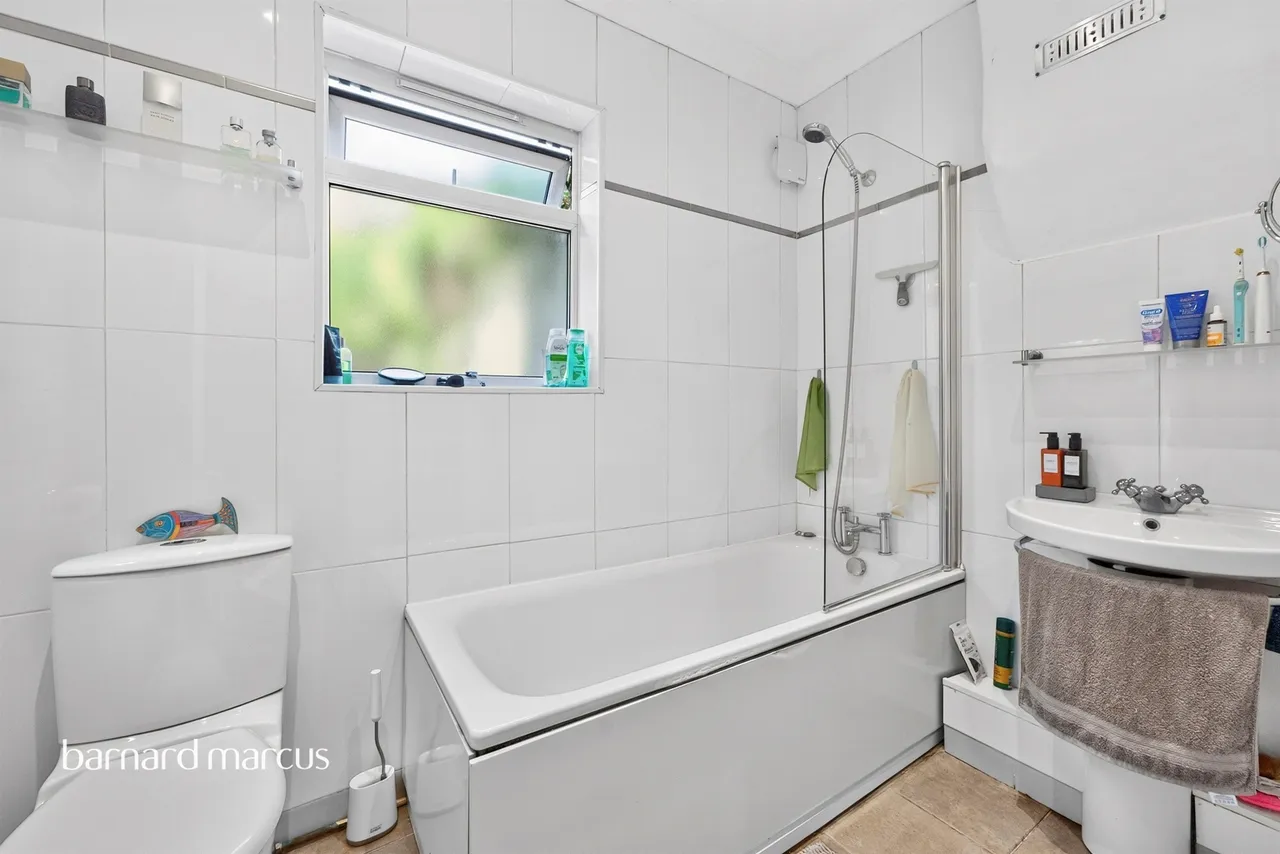 Clonmell Road, London, N17, photo 16