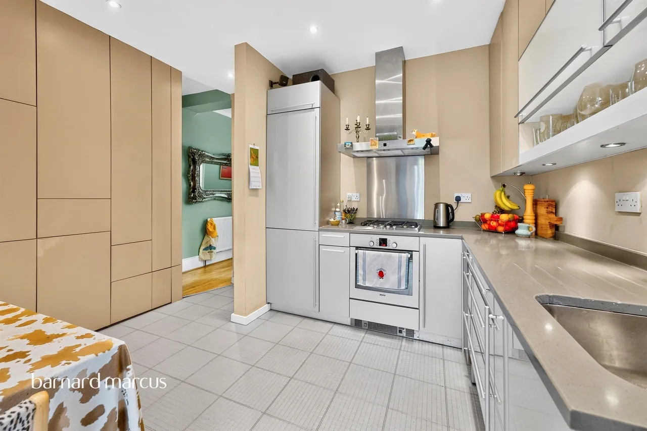Clonmell Road, London, N17, photo 10