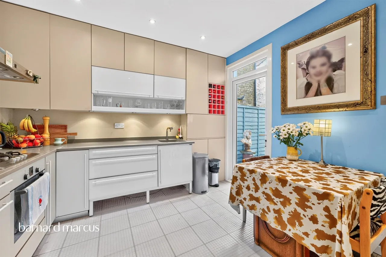 Clonmell Road, London, N17, photo 15