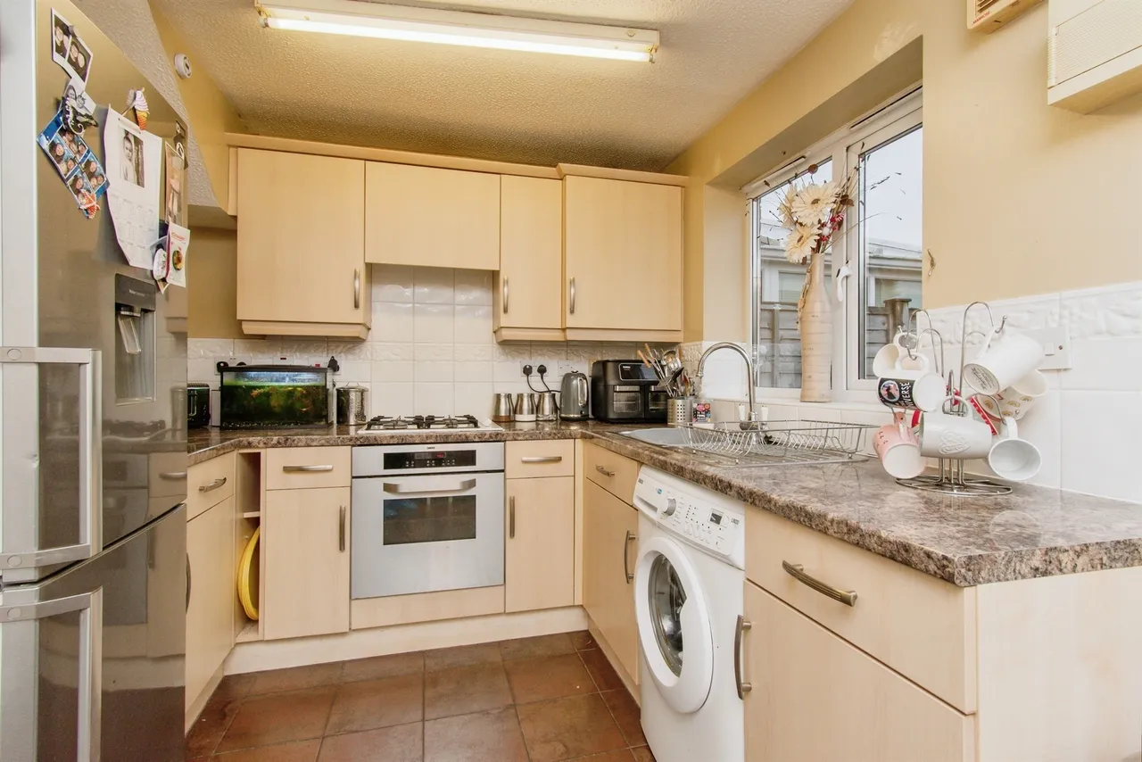 Bronte Court, Pontefract, photo 9