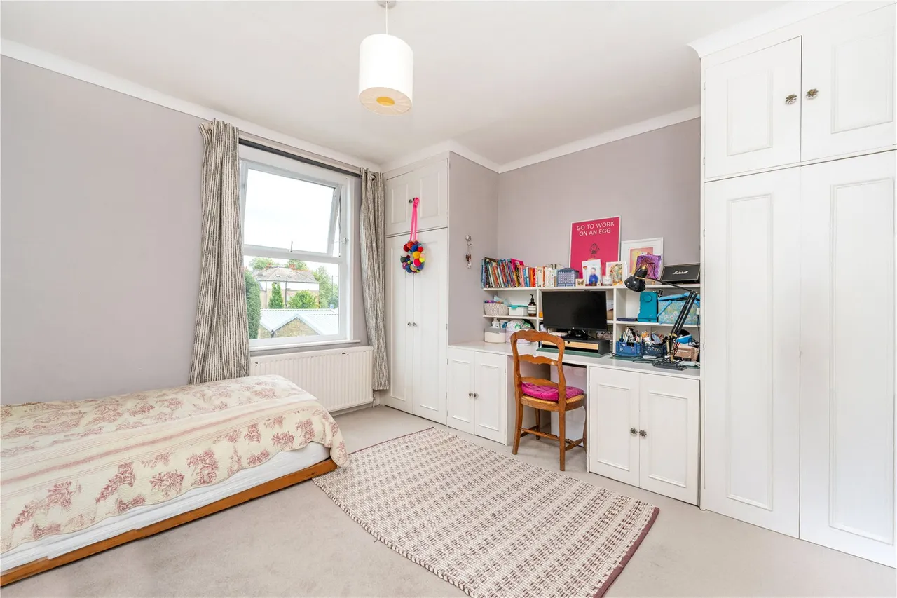 Riverview Gardens, Twickenham, TW1 4RT, photo 7