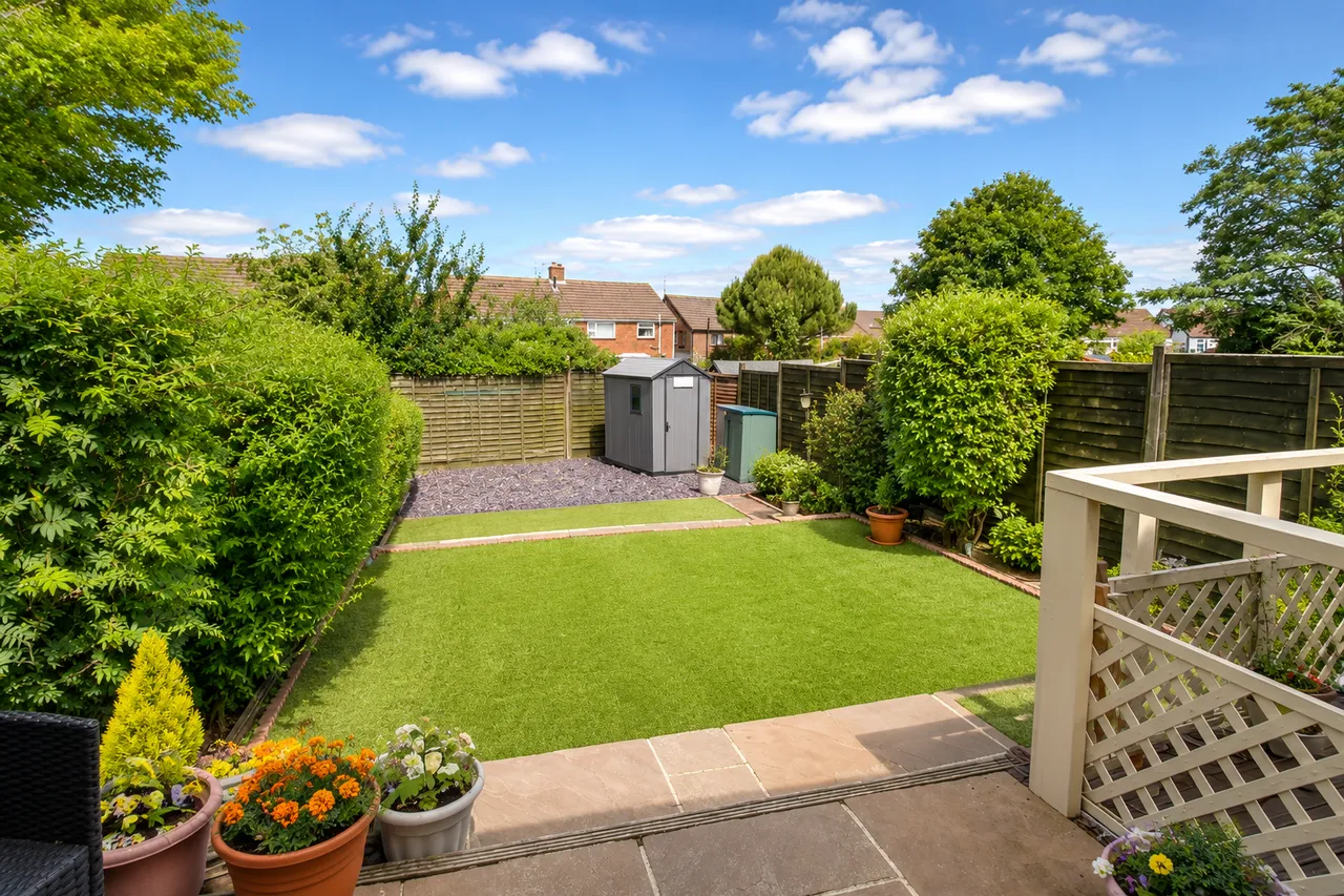 Caernarvon Crescent, Bletchley, MK3, photo 14