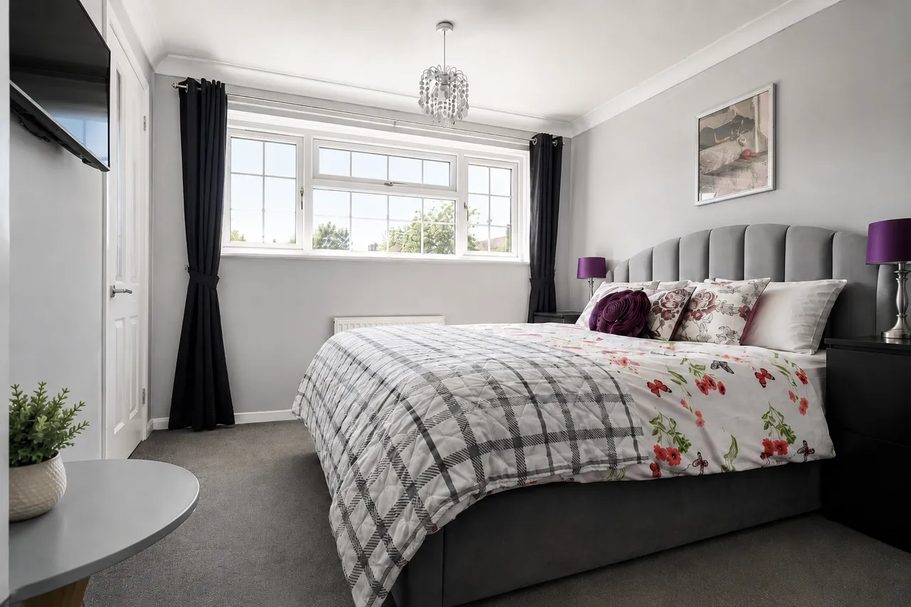 Caernarvon Crescent, Bletchley, MK3, photo 11