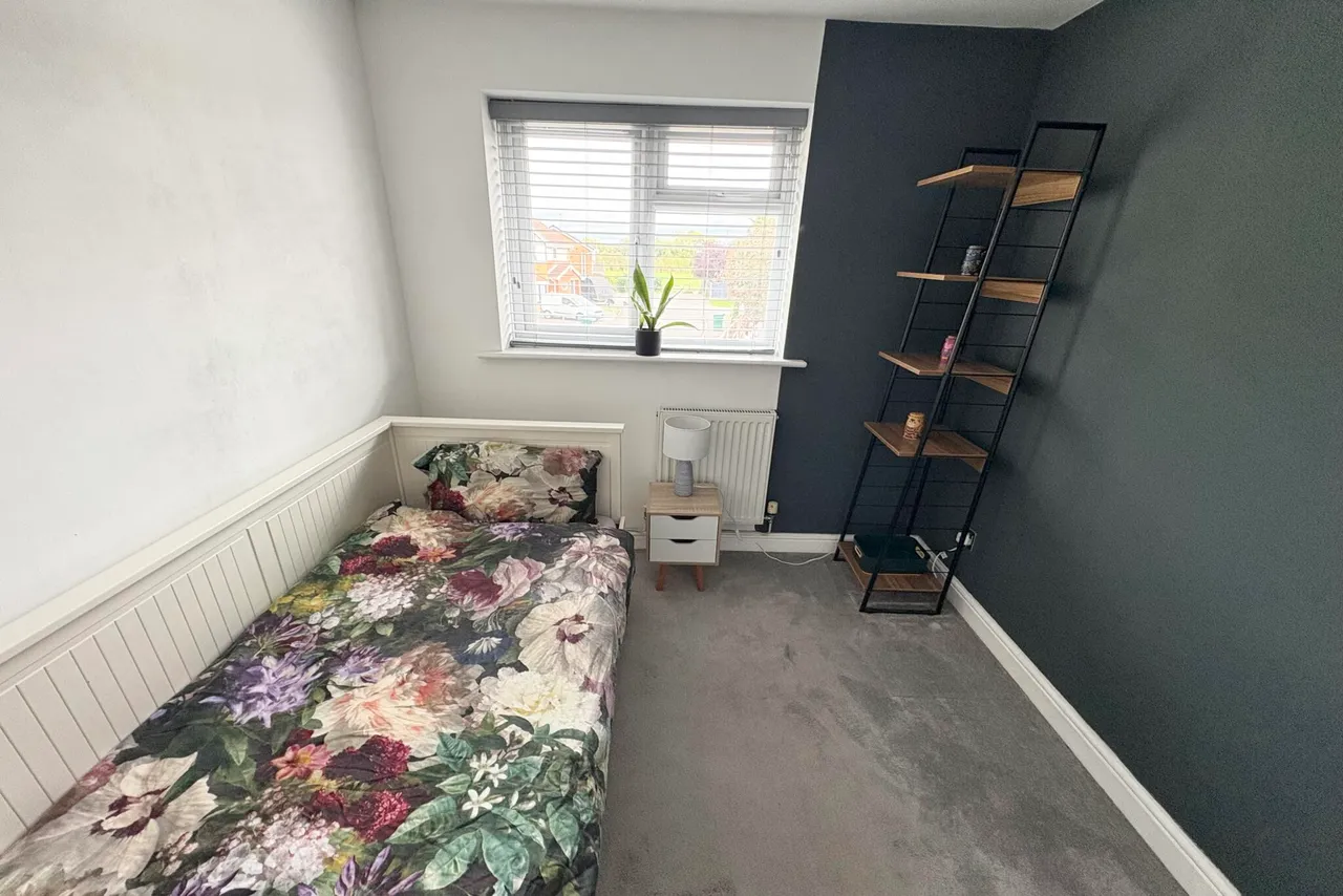 Hanbury Avenue, Hatton, DE65, photo 22