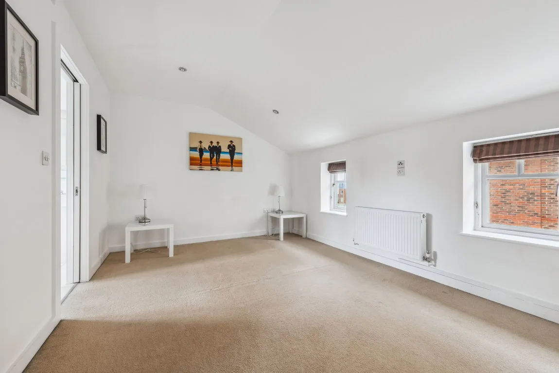 Field Gate Mews, Watford, WD18, photo 5