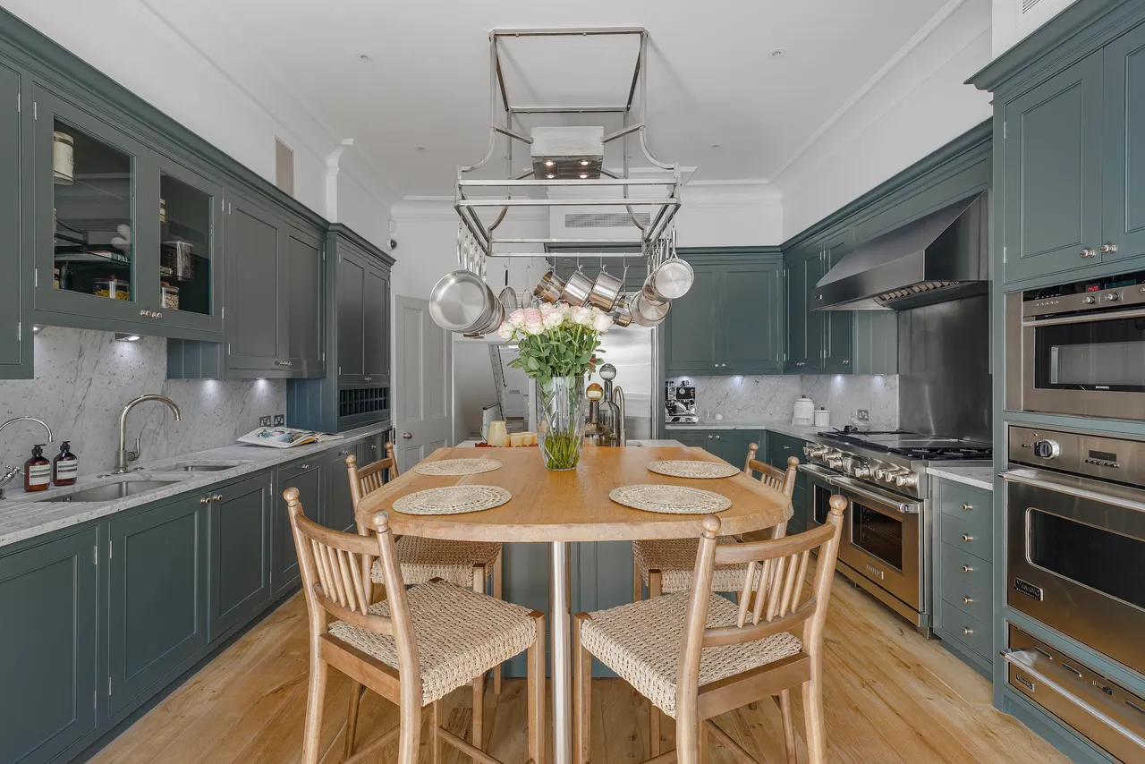 Wilton Place, Knightsbridge, London, photo 8