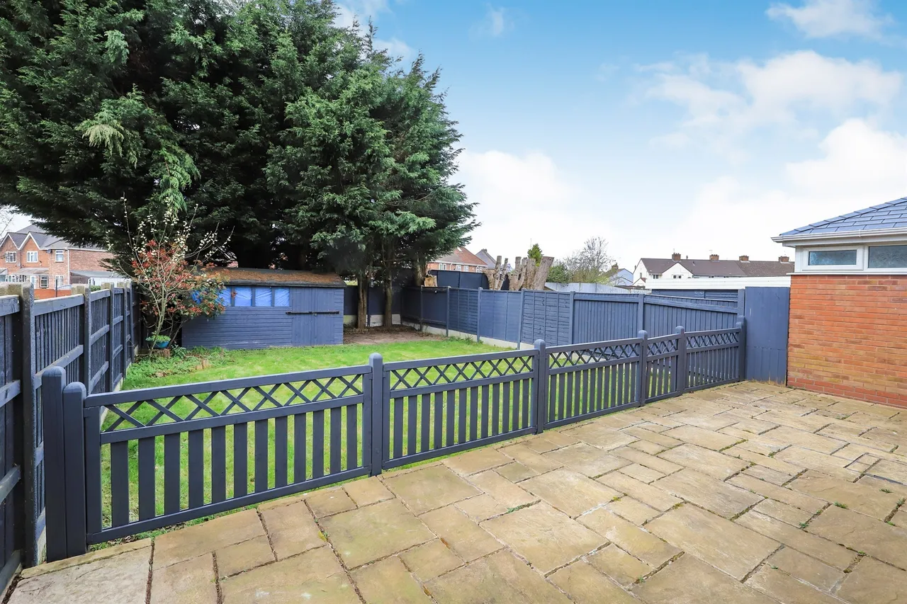 Cannock Road, Featherstone, WV10, photo 8