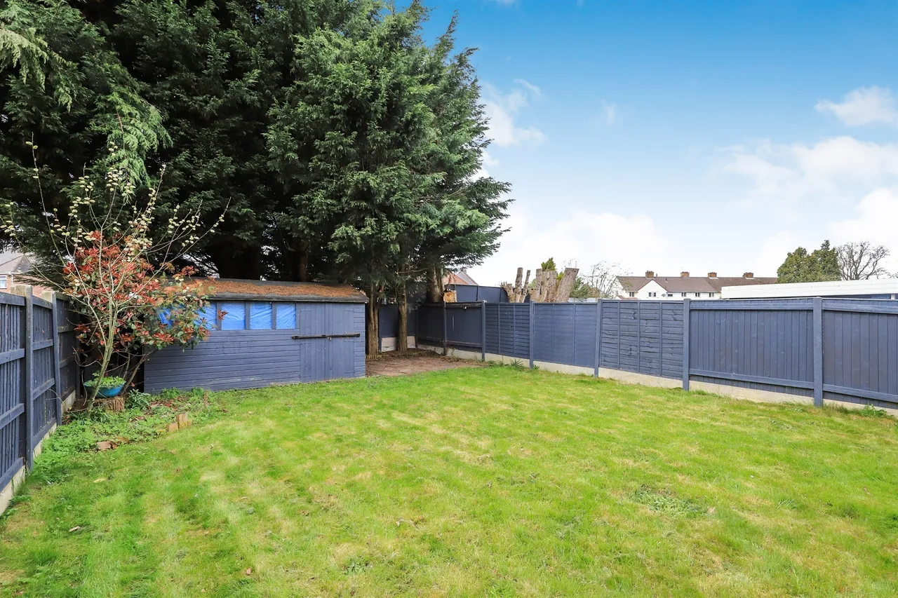 Cannock Road, Featherstone, WV10, photo 18