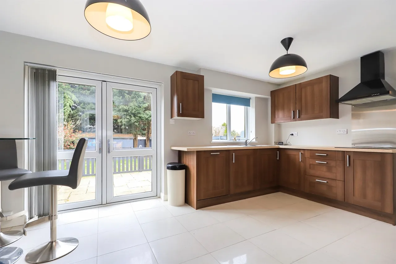 Cannock Road, Featherstone, WV10, photo 2