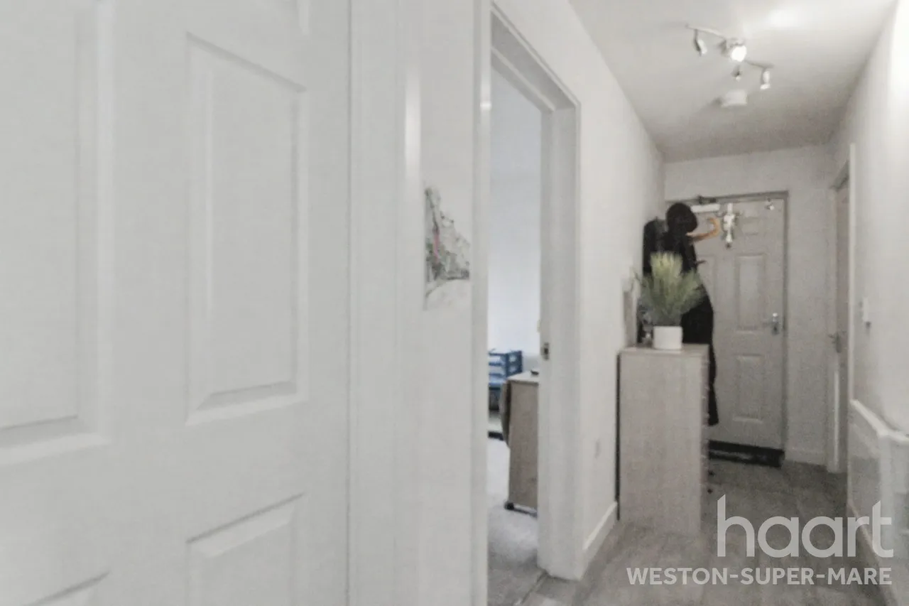 Macfarlane Chase, Weston-Super-Mare, BS23, photo 4