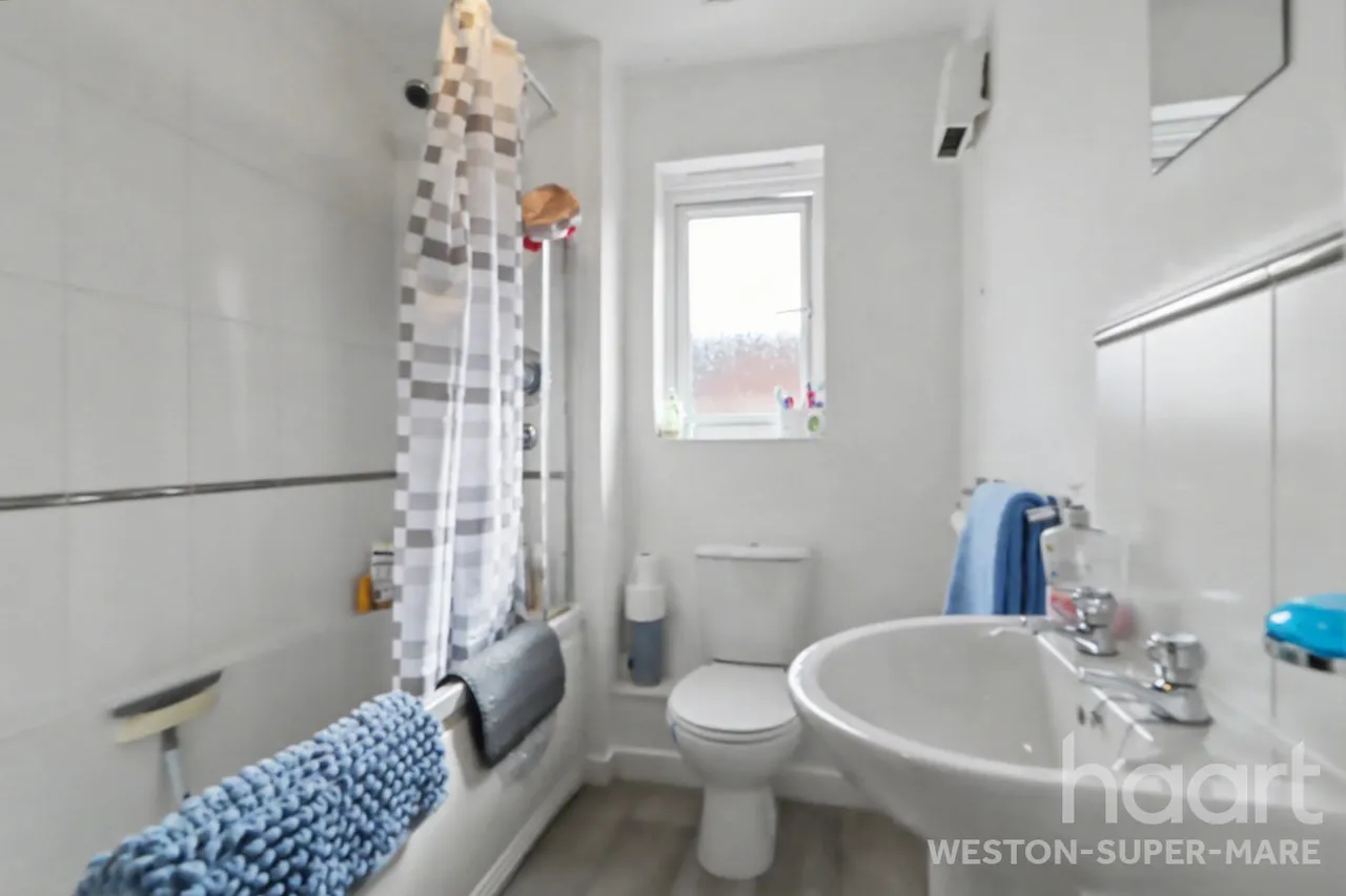 Macfarlane Chase, Weston-Super-Mare, BS23, photo 9