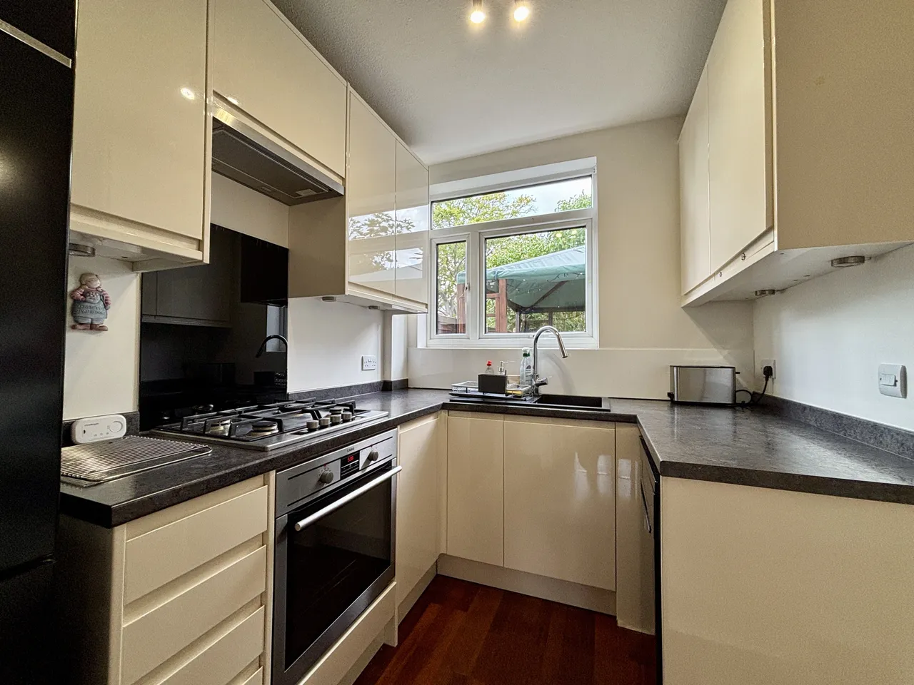 Aviemore Way, BR3, photo 3