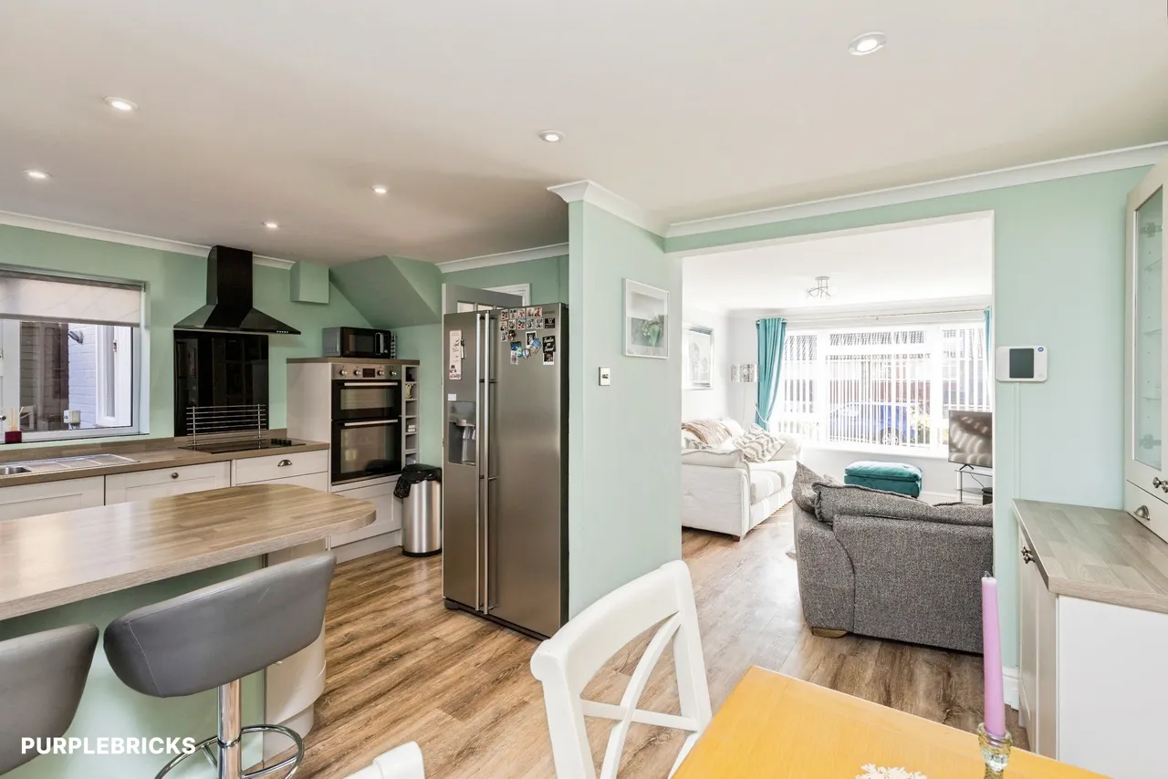 Rosedale Close, Crawley, RH11, photo 8