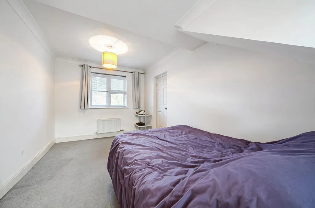 Weston Avenue, West Molesey, KT8, photo 10