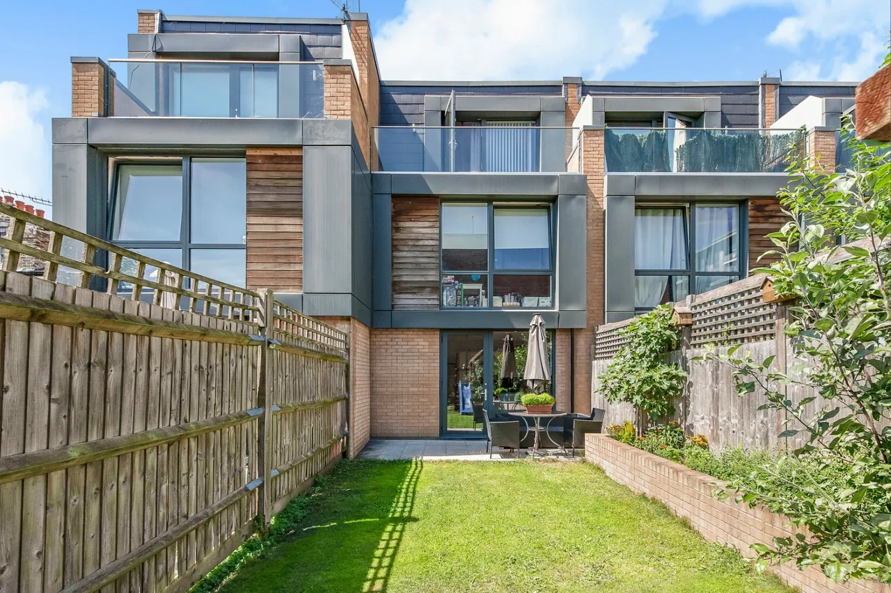 Brook Lane North, Brentford, TW8, photo 10