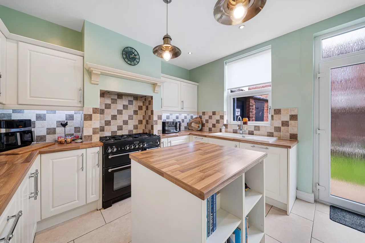 Oxford Road, Runcorn, Runcorn, WA7 4NU, photo 15