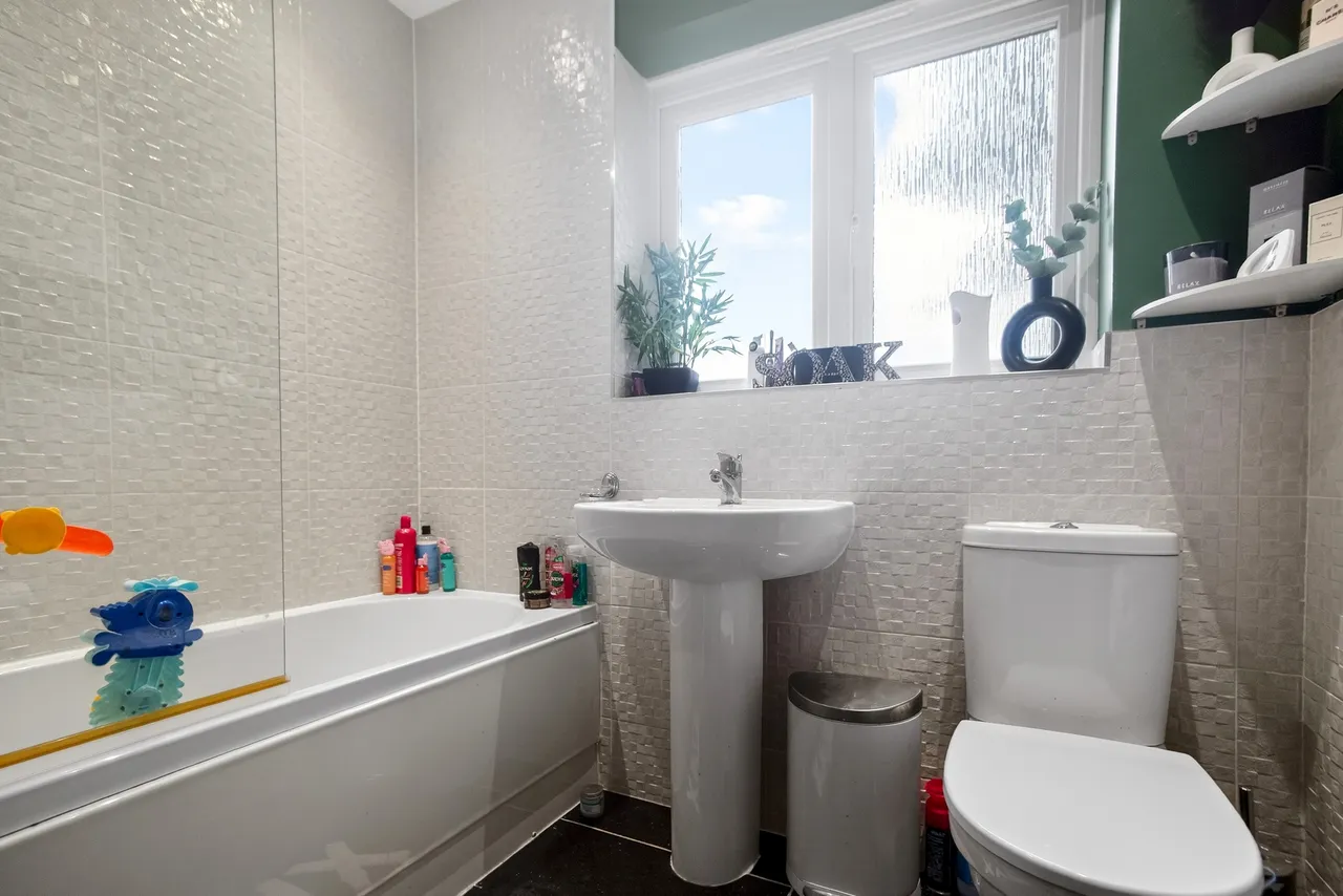 Rimsdale Drive, Manchester, M40, photo 12