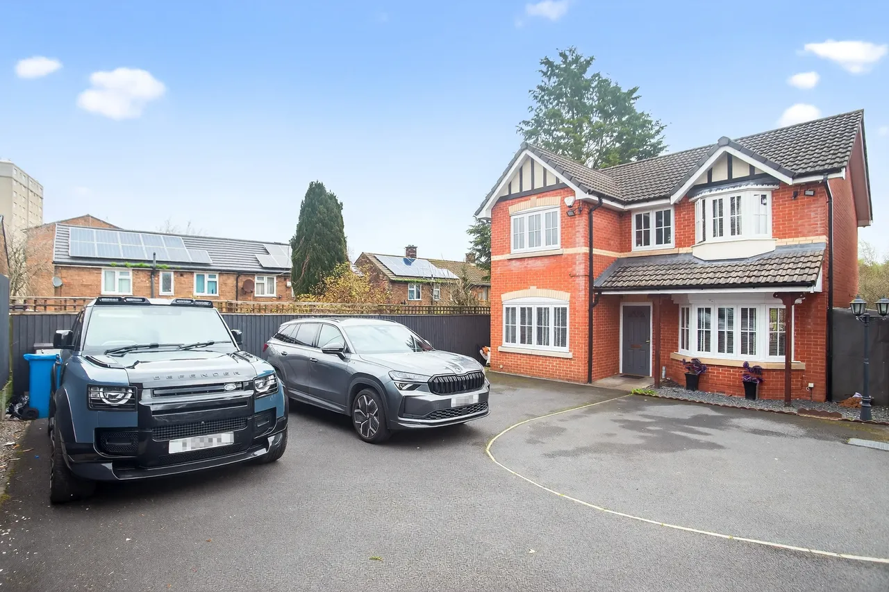5 bed house for sale, Rimsdale Drive, Manchester, M40