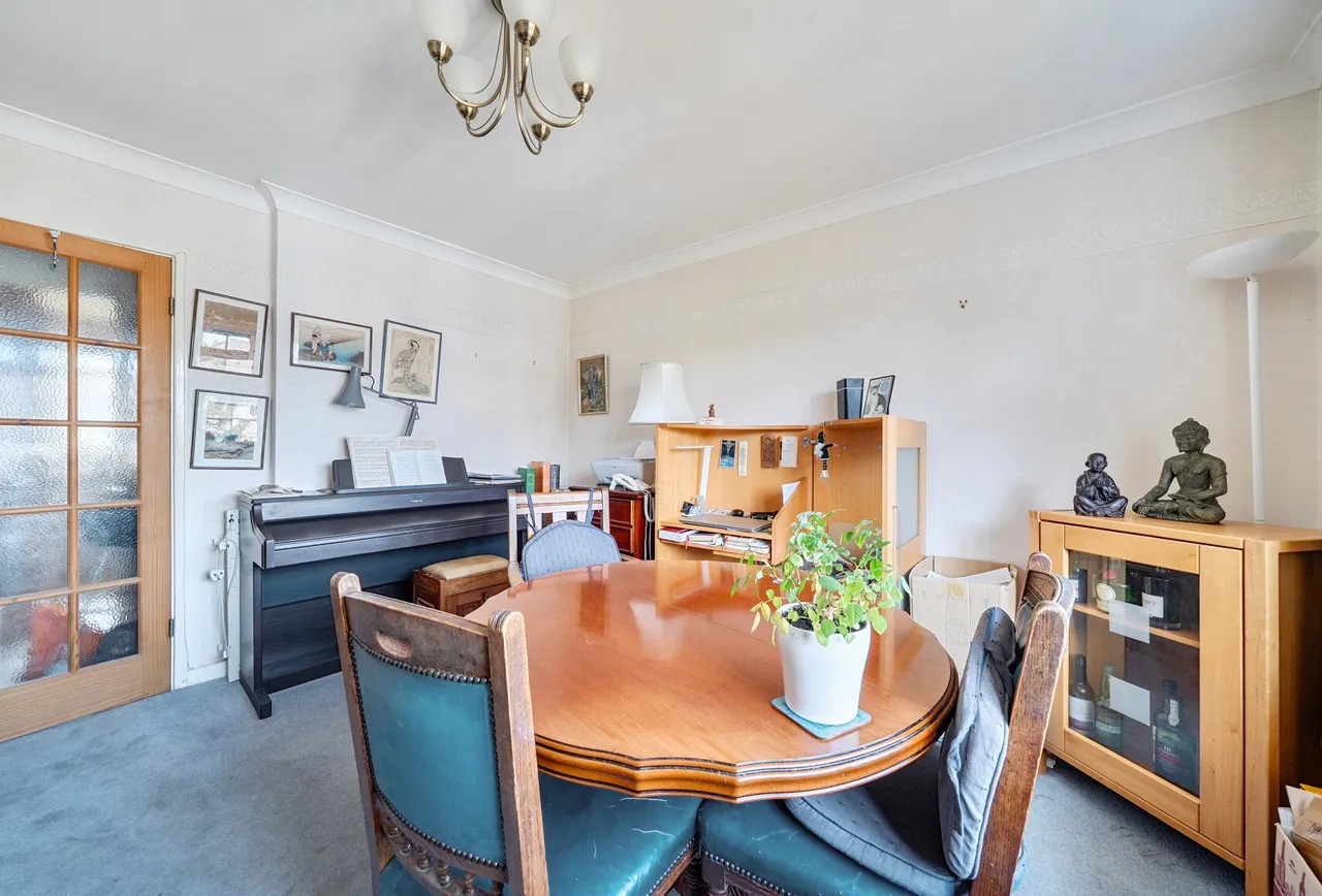 Goodwood Close, Morden, SM4 5AW, photo 4