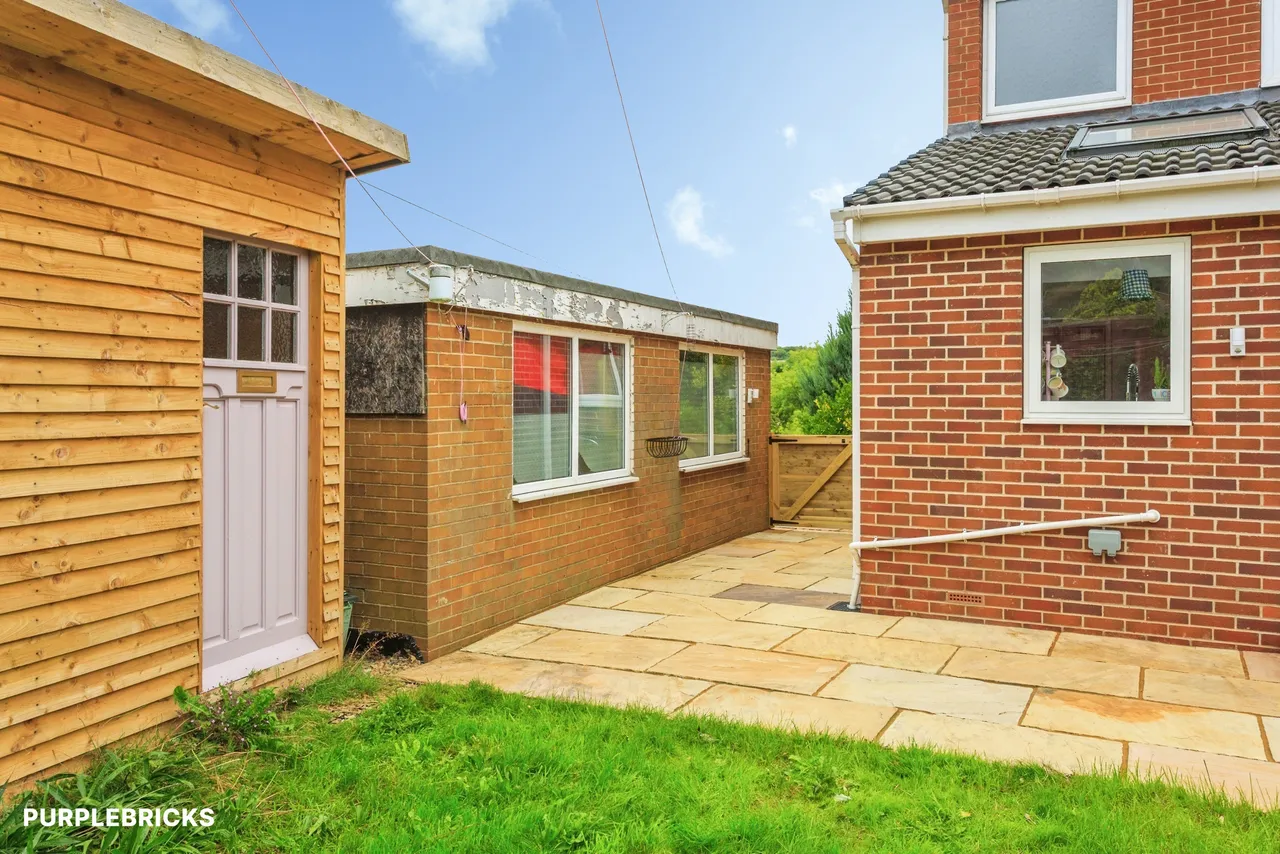 Granny Lane, Wortley, LS12, photo 24
