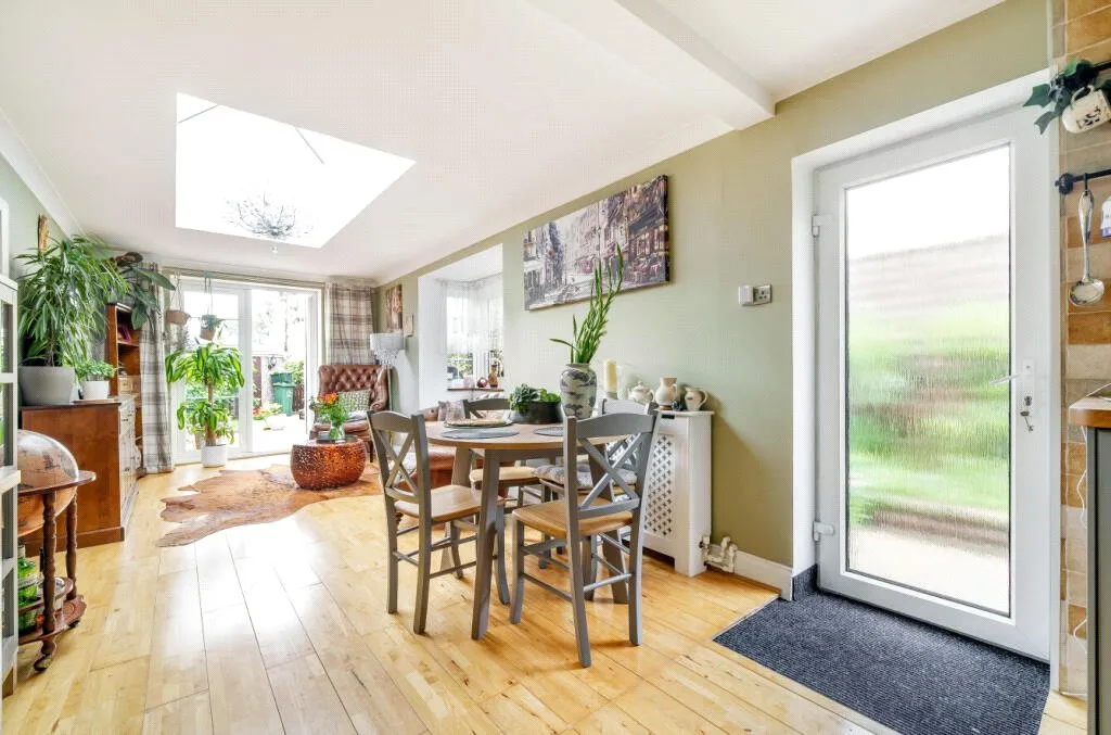 Chalky Lane, Dogmersfield, Hampshire, RG27 8TG, photo 13