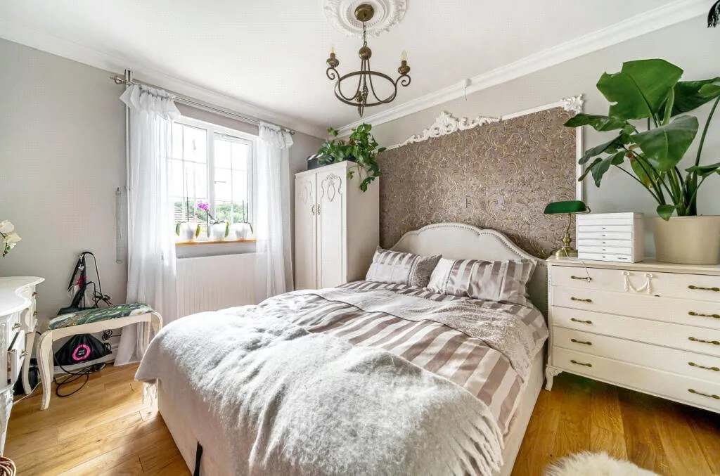 Chalky Lane, Dogmersfield, Hampshire, RG27 8TG, photo 16