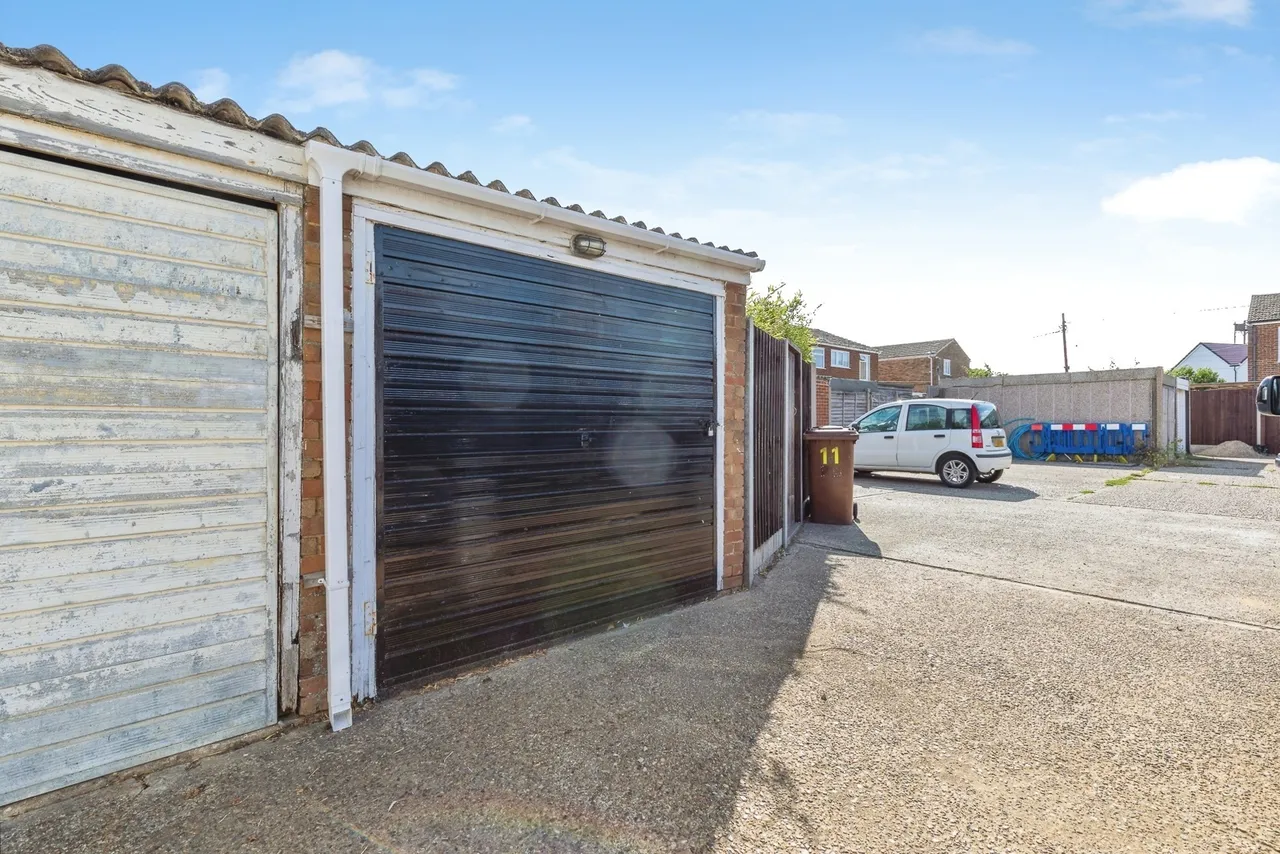 Pannell Road, Isle of Grain, ME3, photo 3