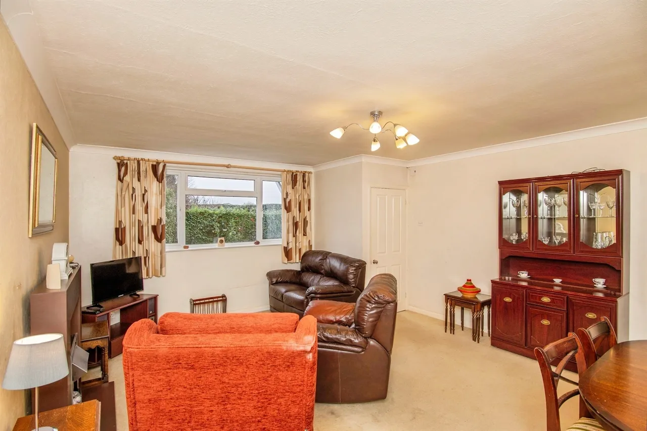 Elmfield Gardens, Worcester, WR5, photo 13