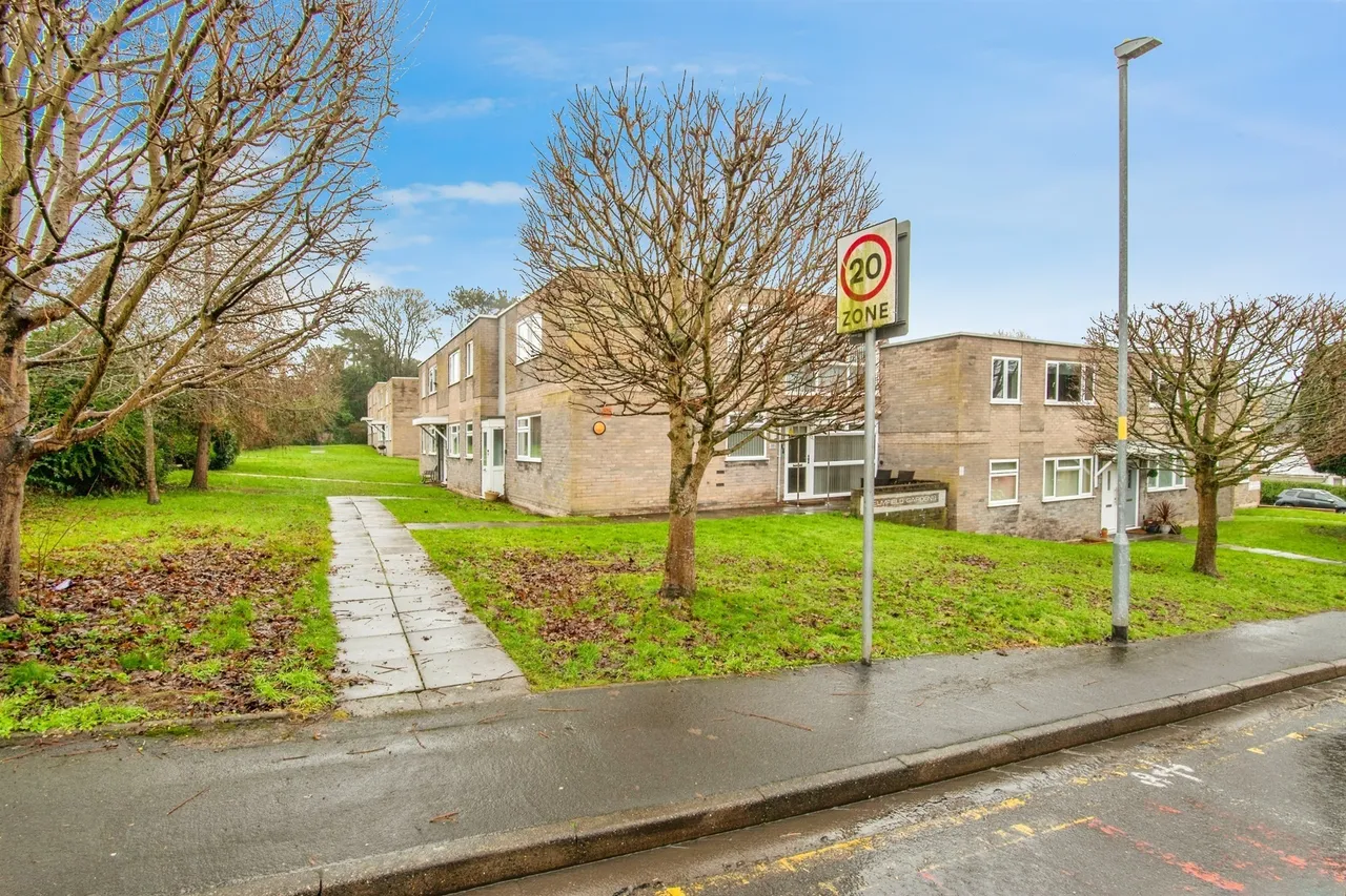 Elmfield Gardens, Worcester, WR5, photo 10