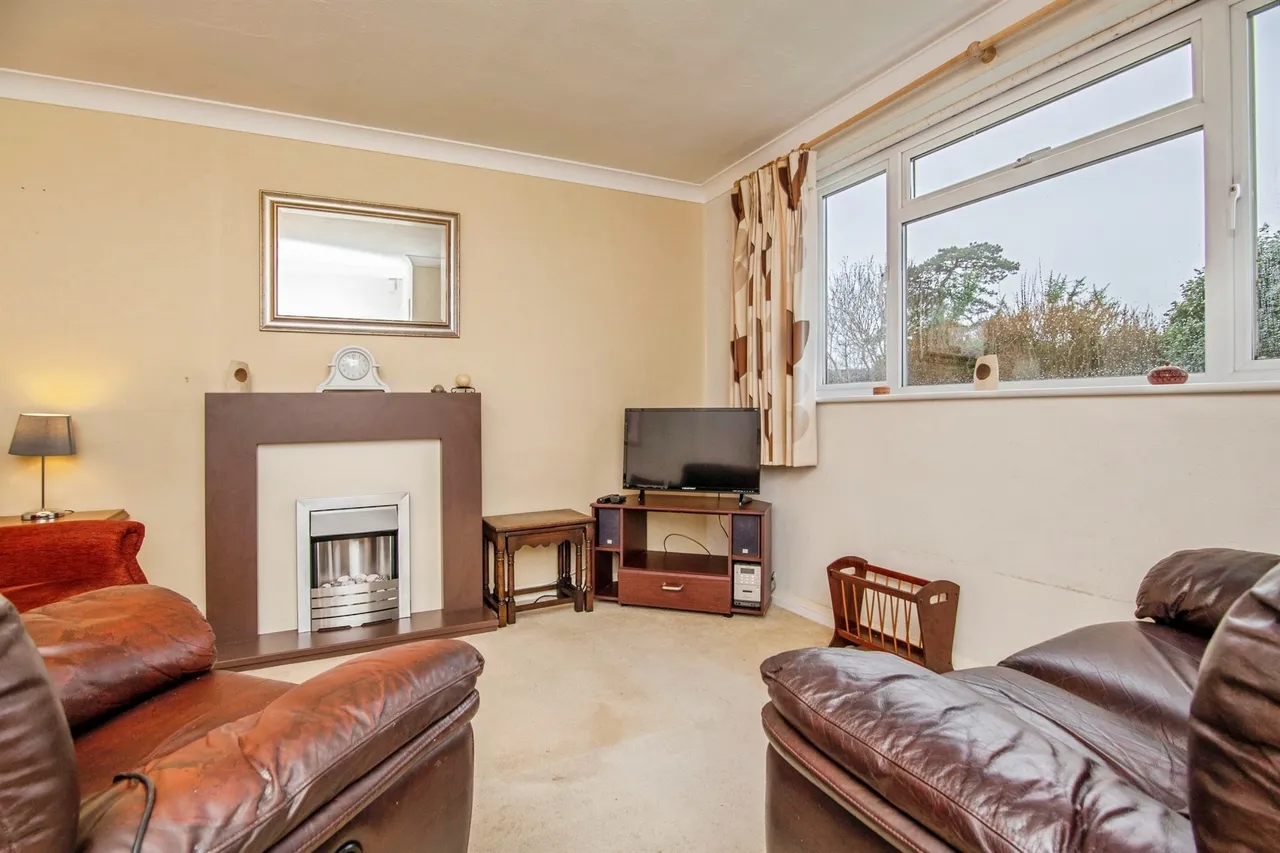 Elmfield Gardens, Worcester, WR5, photo 2